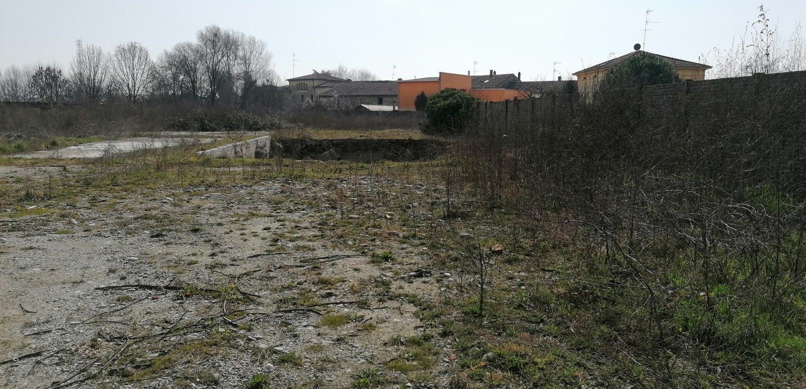 Via Molossi — Casalmaggiore (CR): Progetto Operativo di Bonifica dei terreni e Direzione Lavori degli interventi