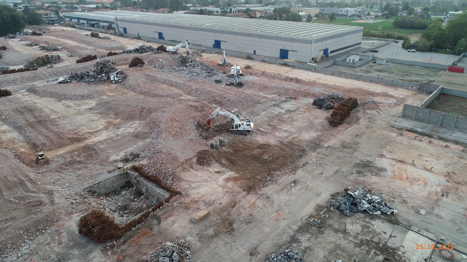 Ex Novaceta — Ingresso Sud, Magenta (MI): Progetto Operativo di Bonifica e demolizioni all'ingresso sud dell'ex stabilimento Novaceta (foto 2 di 2)